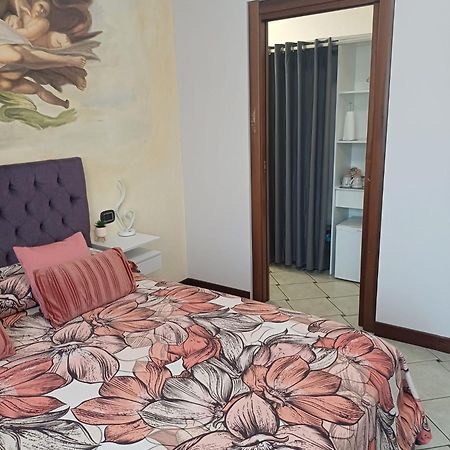 Maryhouse - Ingresso Indipendente Hotel Venegono Superiore Eksteriør billede