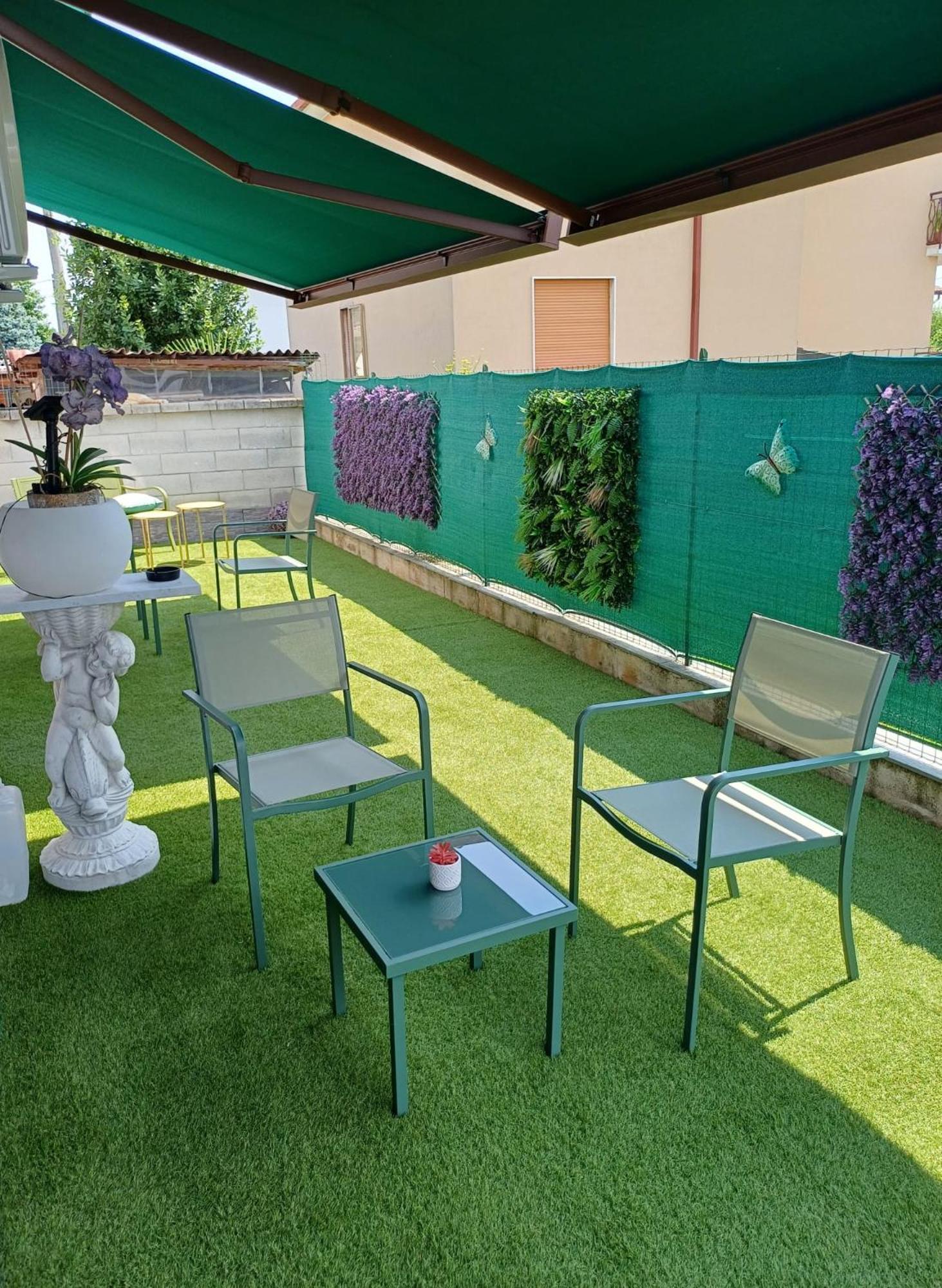 Maryhouse - Ingresso Indipendente Hotel Venegono Superiore Eksteriør billede